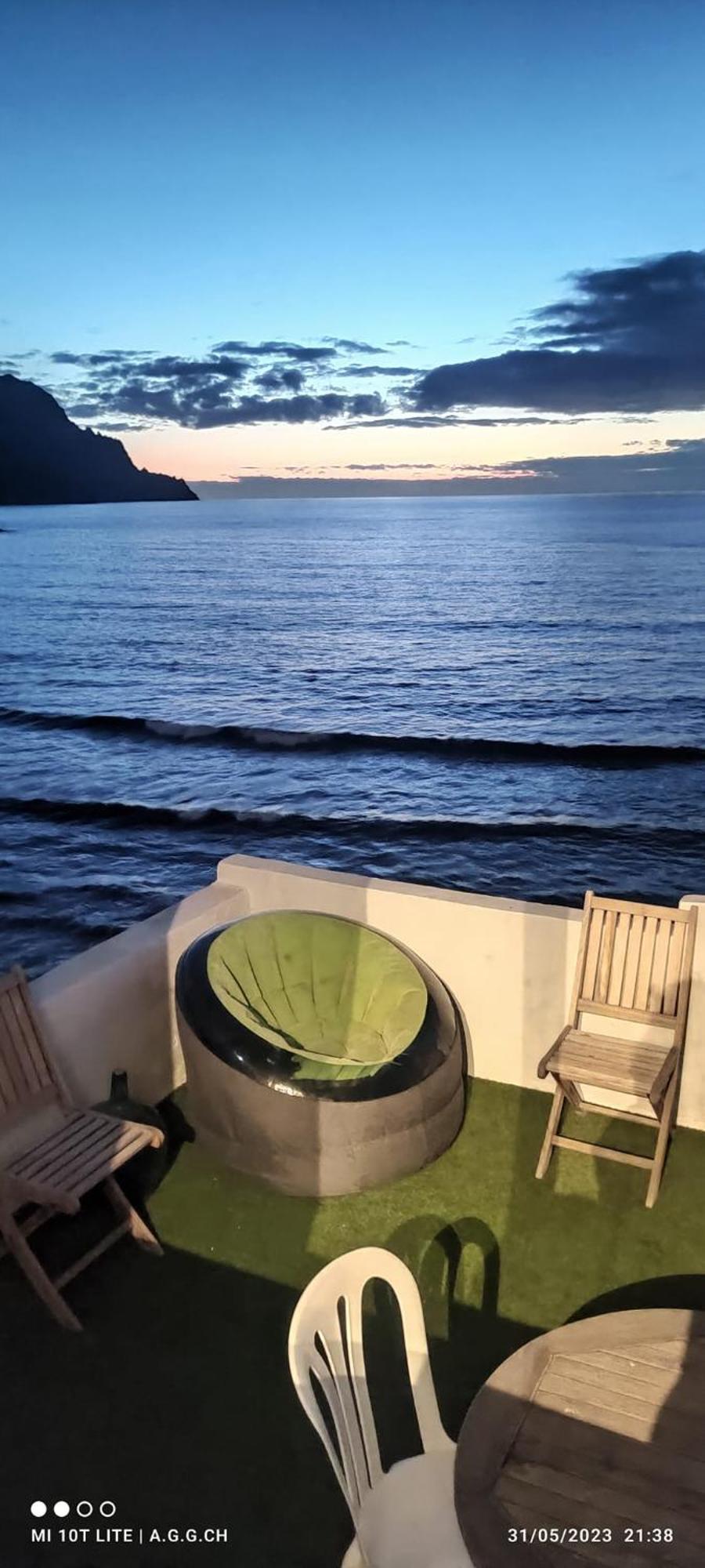 Ocean Front La Maresia Holiday 2 Apartments Taganana Exterior photo